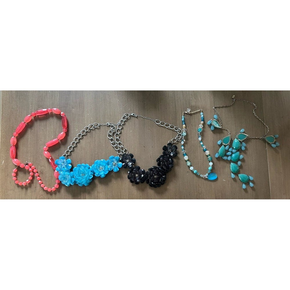 5 Wearable Chunky Costume Jewelry Lot - Metal/Plastic, Used, Necklaces